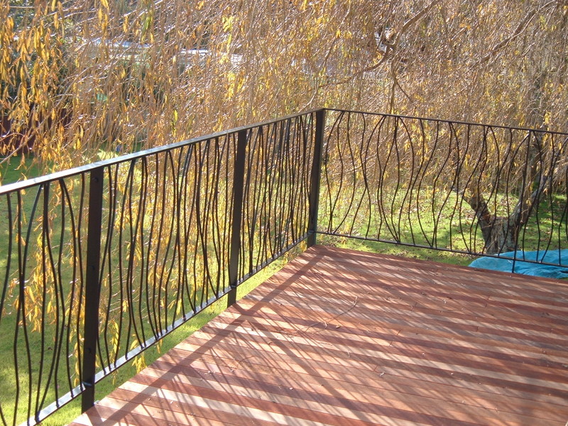 Decorative and functional balustrade for deck - Elliott Engineering
