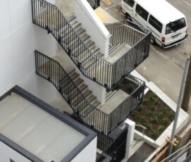 Custom external steel balustrade and handrail - Elliott Engineering
